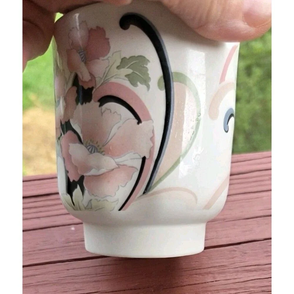 2 Sango Coffee Cups 1987 Korea Anastasia Pattern Artist Signed